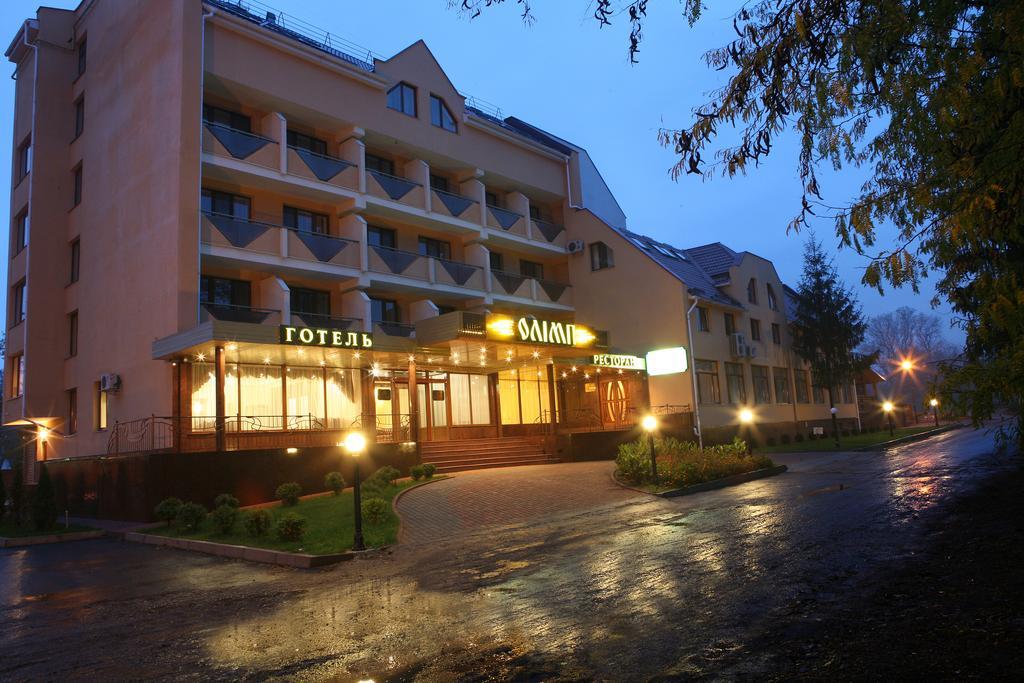 Olymp Hotel Ужгород Экстерьер фото