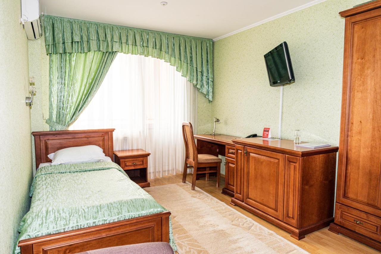 Olymp Hotel Ужгород Экстерьер фото